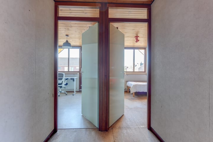 Photo 29 of Hellemastraat 18