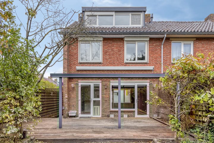 Photo 3 of Lijsterbeslaan 31