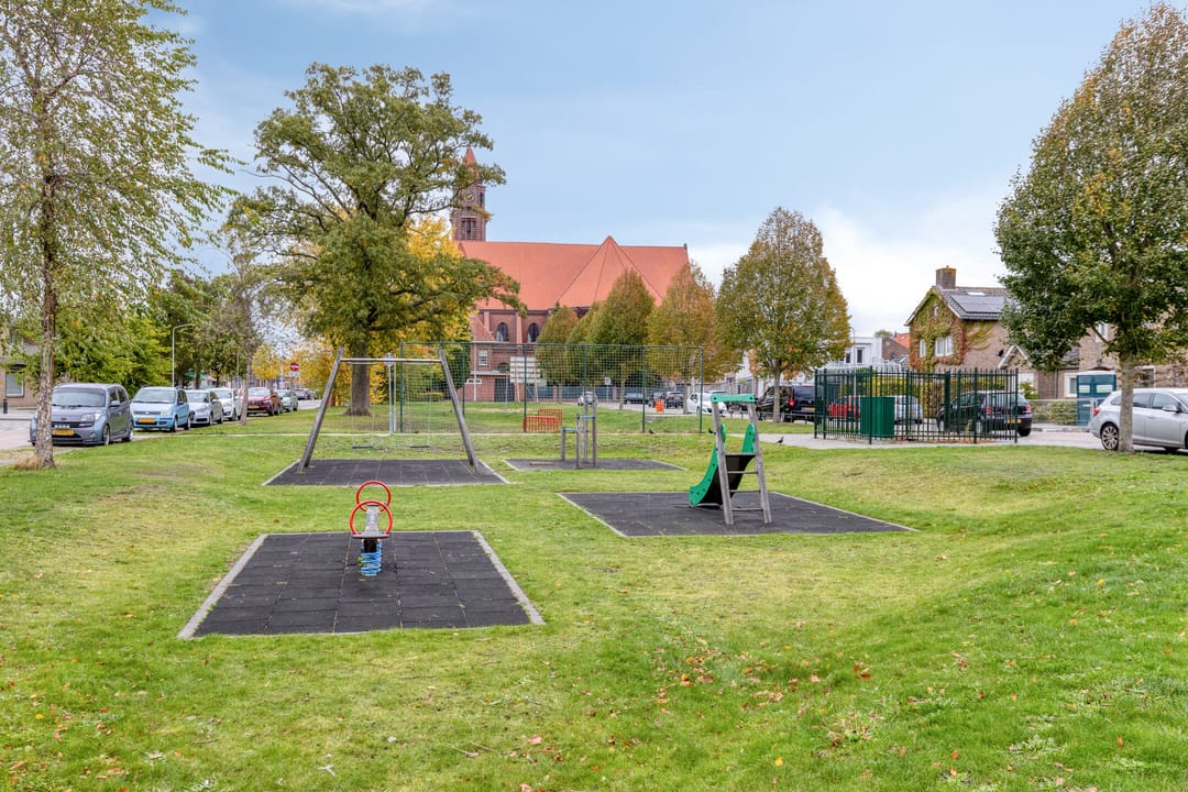 Photo 32 of Lijsterbeslaan 31