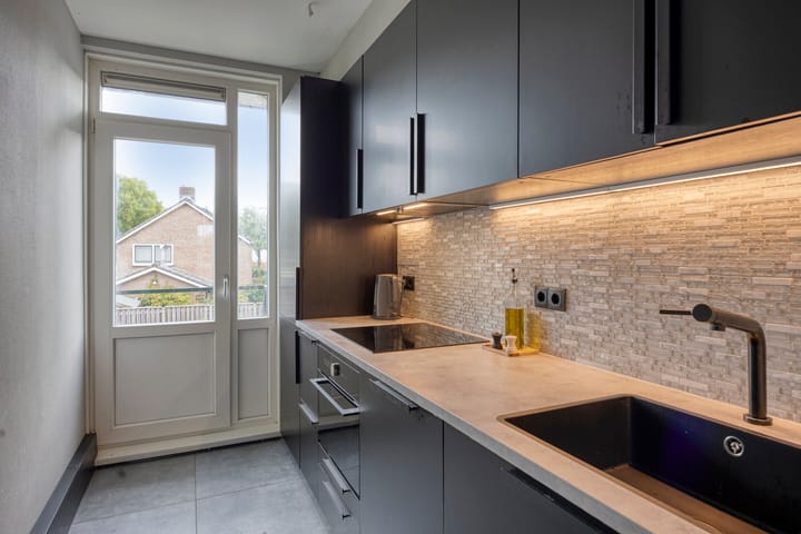 Foto 15 van Otto van Taverenstraat 40