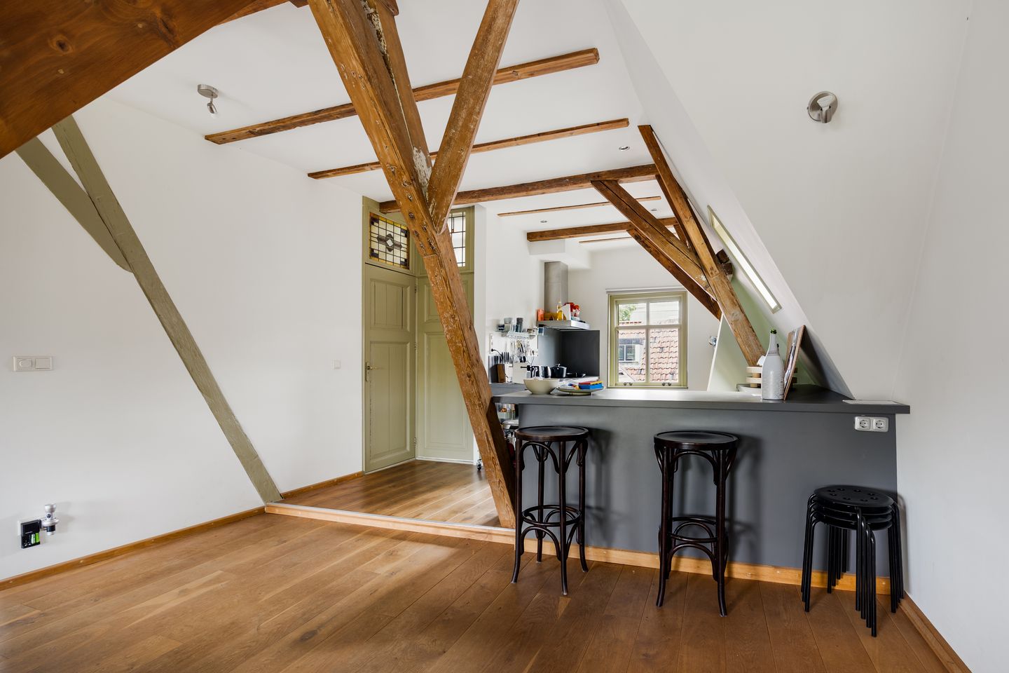 Foto 5 van Oude Singel 130-B