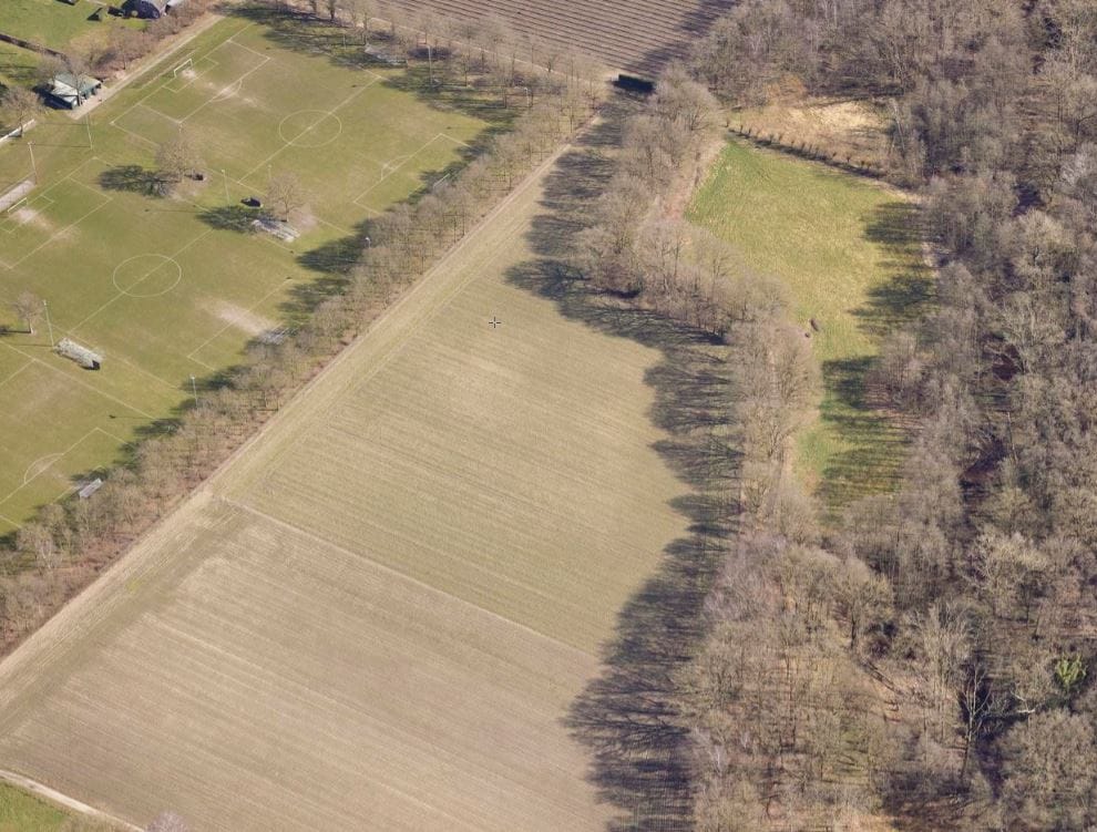 View photo 2 of Op de Bos