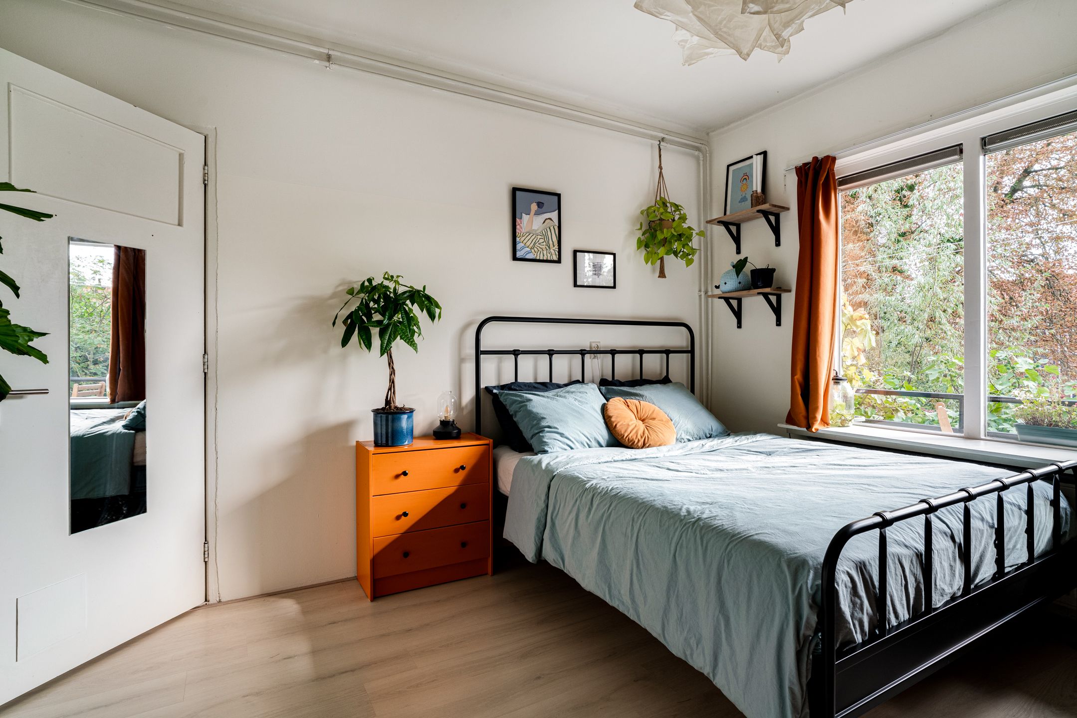 Foto 27 van Ranonkelstraat 13-2