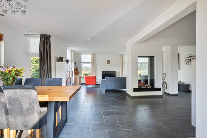 Photo 2 of Houtsestraat 18-A