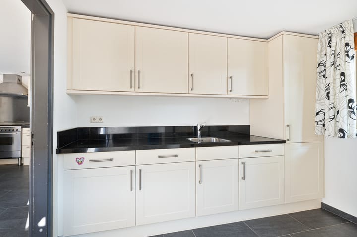 Foto 16 van Houtsestraat 18-A