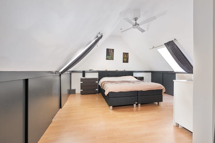 Foto 22 van Houtsestraat 18-A