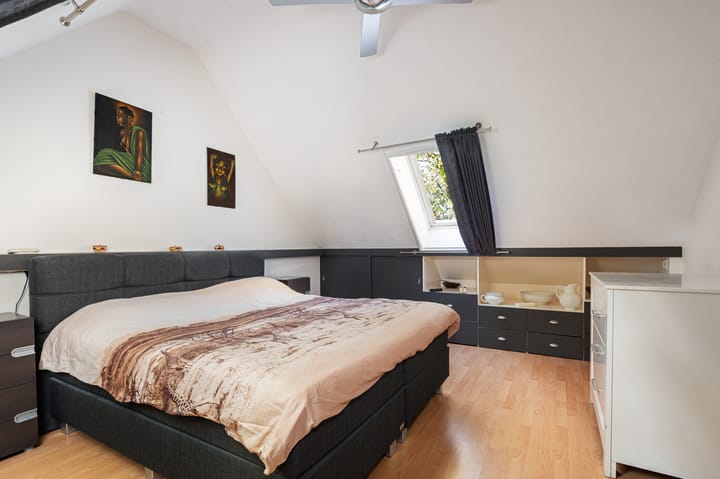 Foto 24 van Houtsestraat 18-A