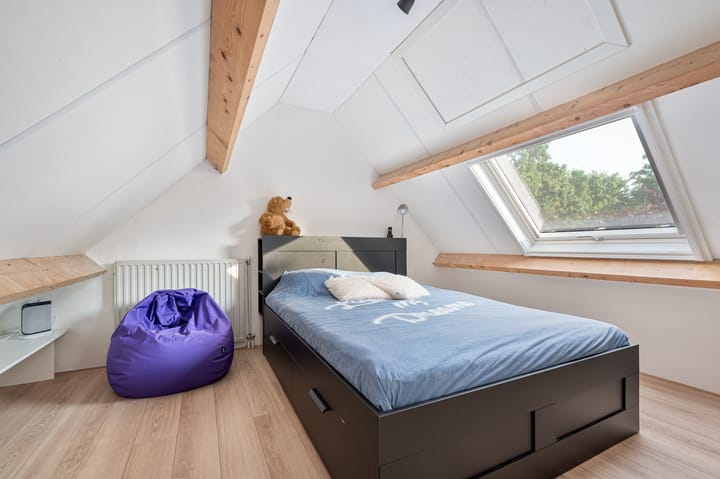 Foto 33 van Houtsestraat 18-A