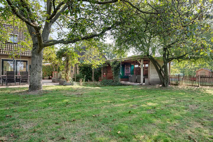 Foto 37 van Houtsestraat 18-A