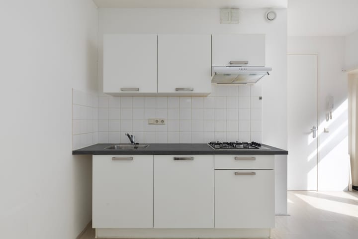 Foto 10 van Meeuwerderweg 75-7