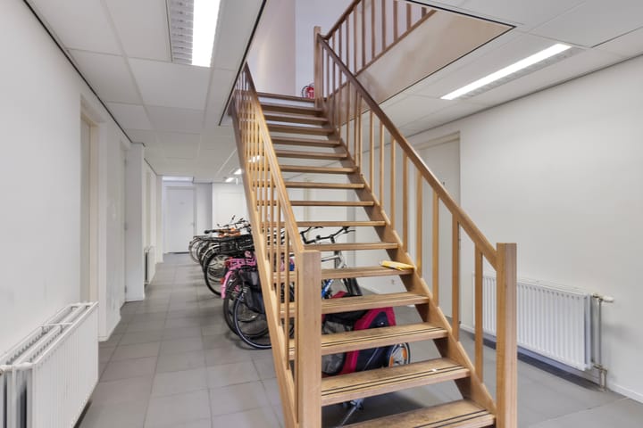 Foto 24 van Meeuwerderweg 75-7