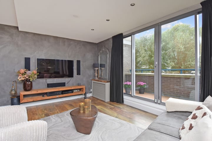 Foto 18 van Ridderspoor 8