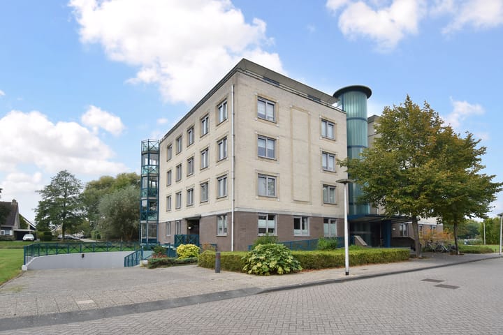 Foto 34 van Ridderspoor 8