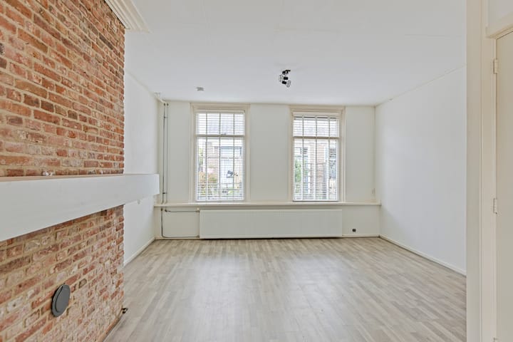 Foto 5 van Uniabuert 6