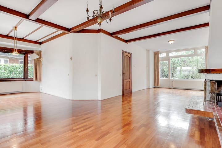 Photo 2 of Nassaulaan 48