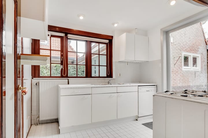 Photo 3 of Nassaulaan 48