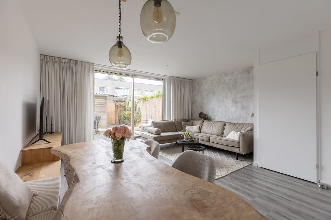 Photo 2 of Vera Bondamtuin 44