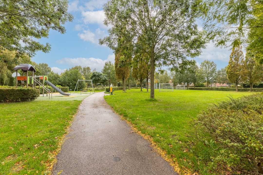 Photo 37 of Vera Bondamtuin 44