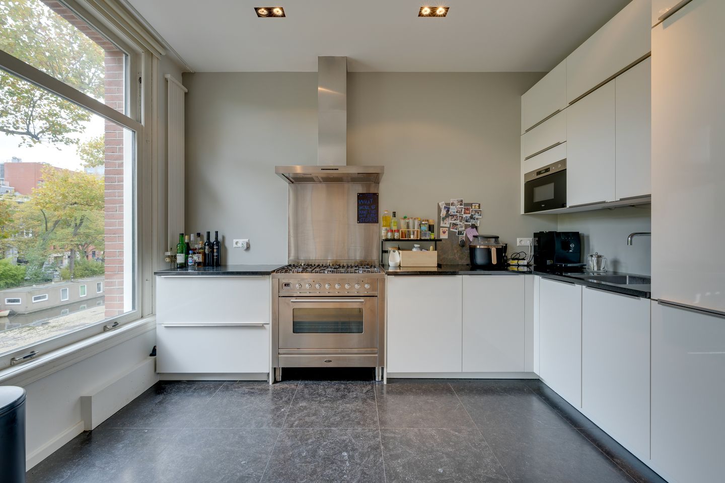 Foto 4 van Nicolaas Witsenkade 11-B