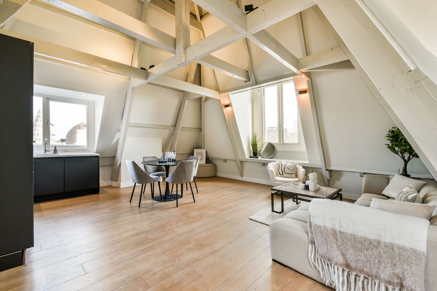 Foto 4 van Amsteldijk 27-4