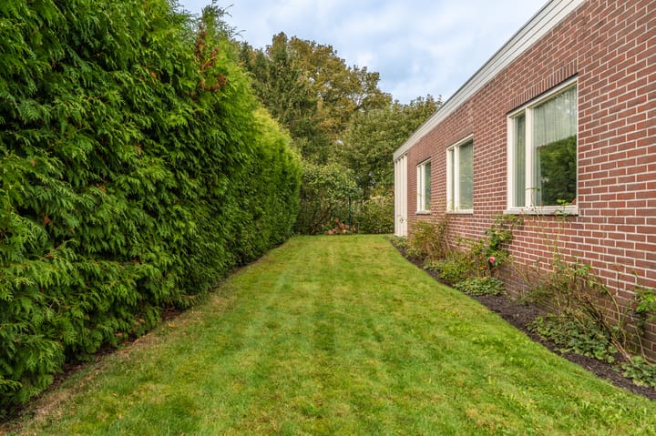 Photo 3 of Meidoornweg 2