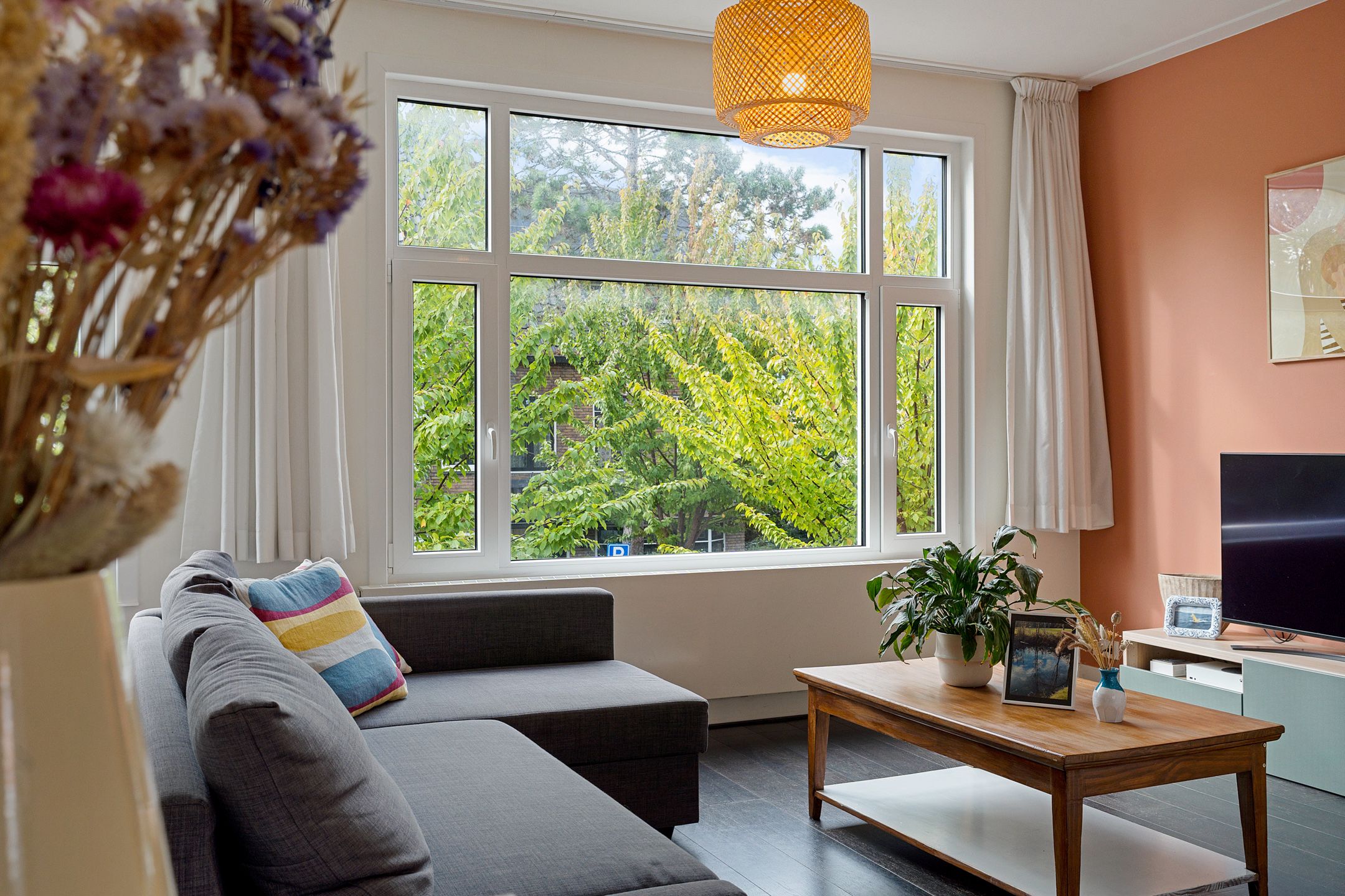 Foto 15 van Duizendschoonstraat 18-A