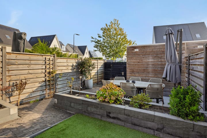 Foto 5 van Bankirai 27