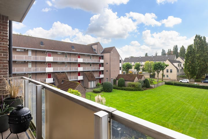 Foto 25 van Willem Barentszlaan 86