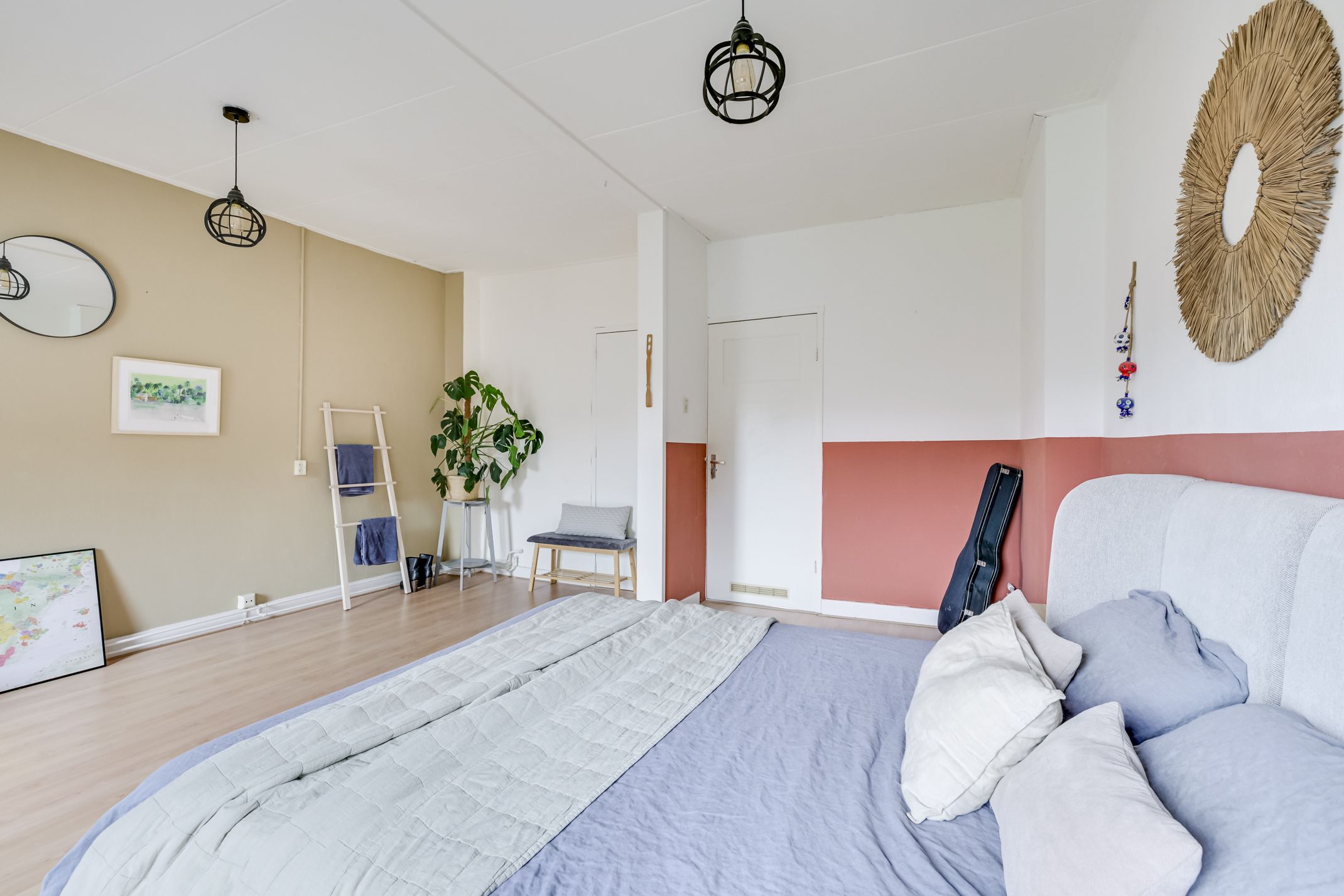 Foto 30 van Laan van Nieuw-Guinea 4-BS