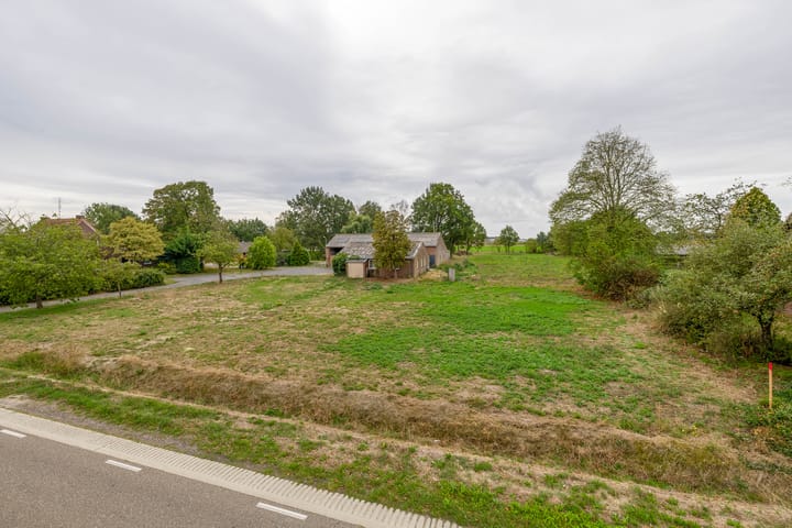 Photo 5 of Breemortelweg