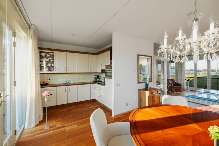 Photo 20 of Benedendijk 98