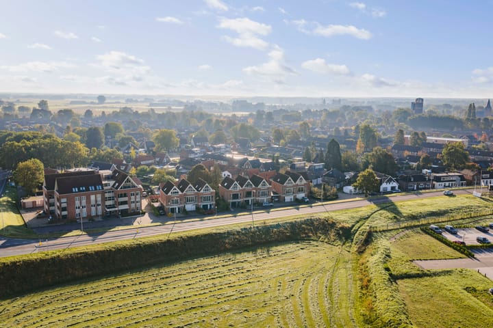 Photo 46 of Benedendijk 98