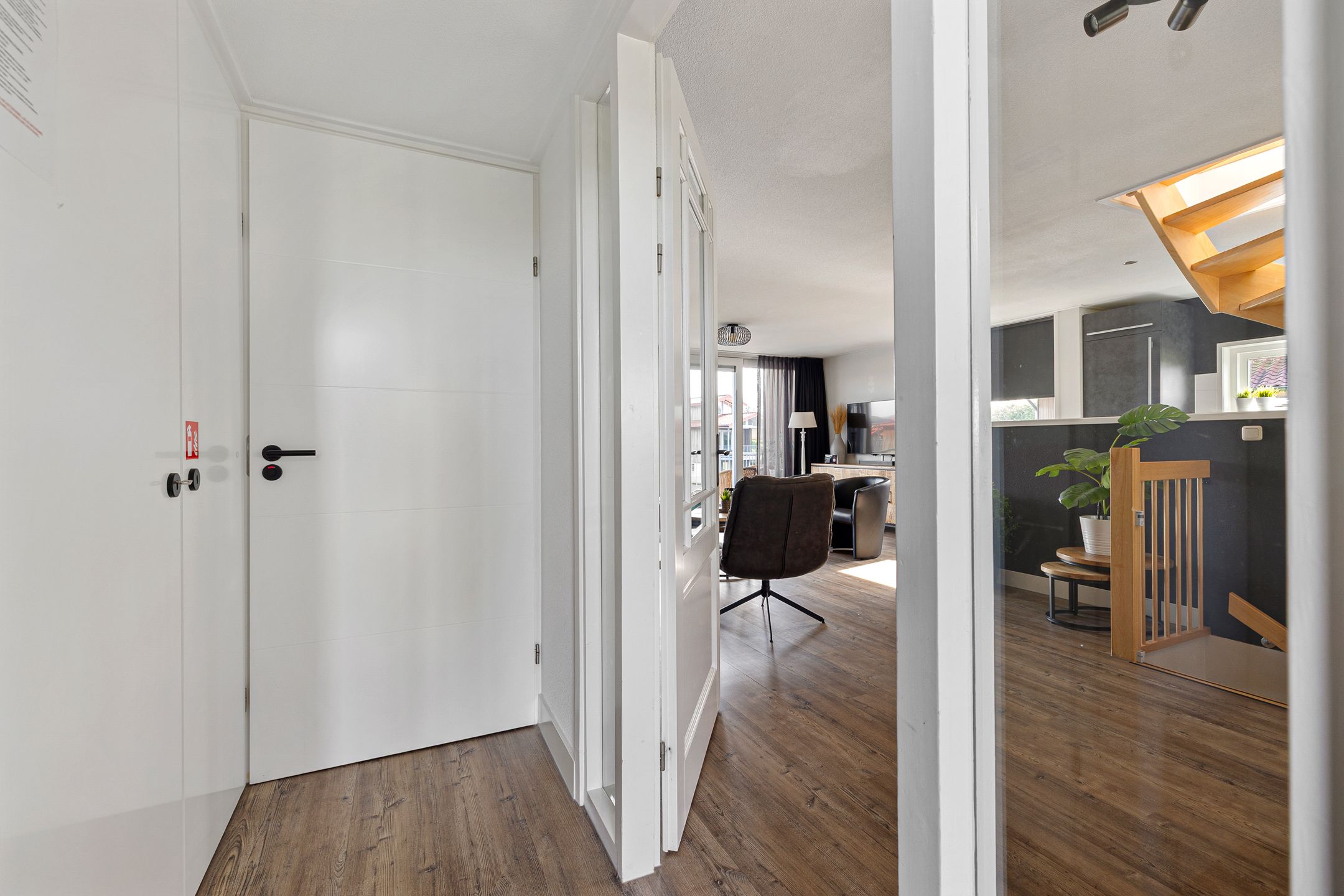 Foto 3 van Rijksstraatweg 80-122