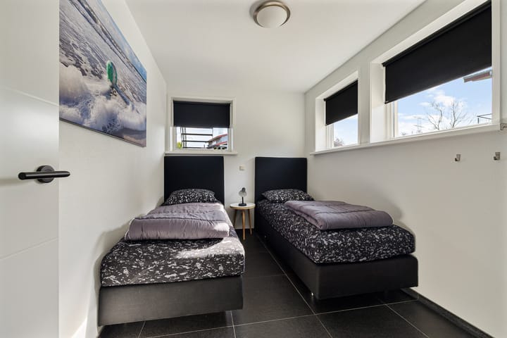 Photo 24 of Rijksstraatweg 80-122