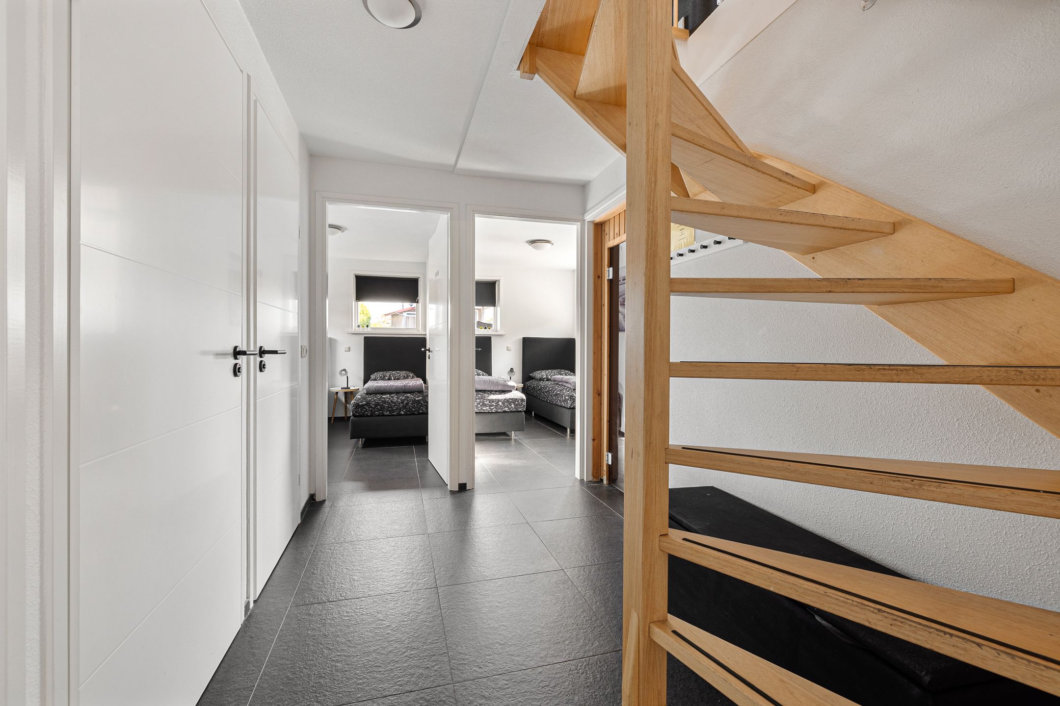 Foto 27 van Rijksstraatweg 80-122