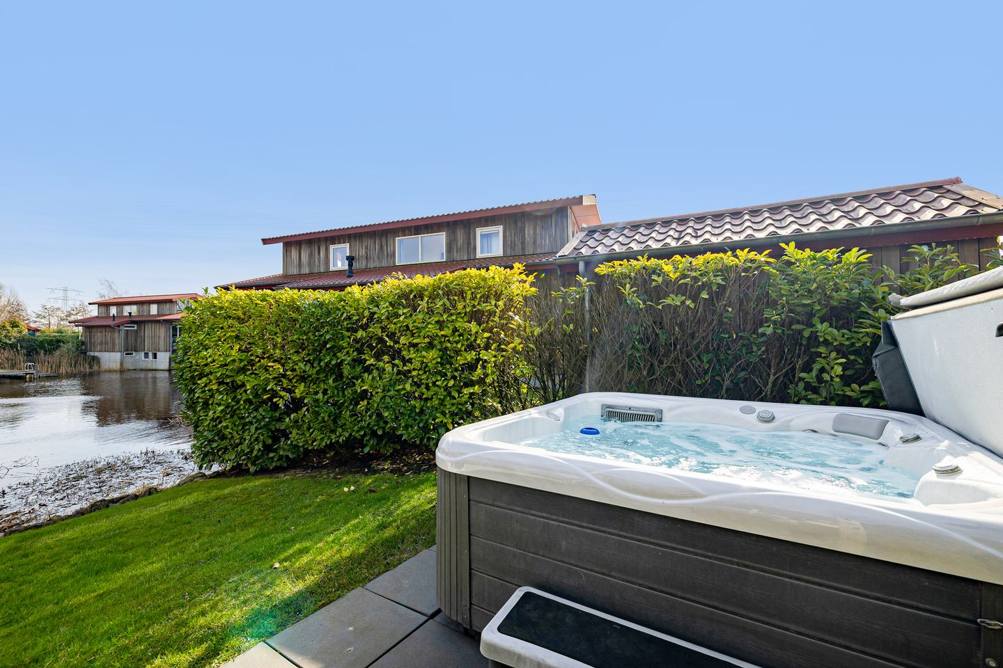 Foto 49 van Rijksstraatweg 80-122