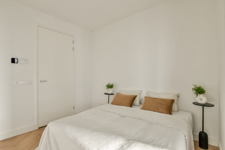 Foto 15 van VOC-kade 92