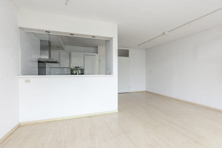 Foto 7 van Winkelwaard 305