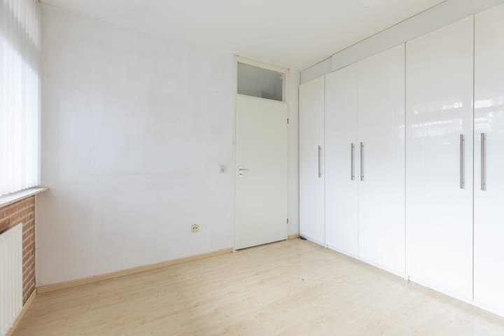 Foto 13 van Winkelwaard 305