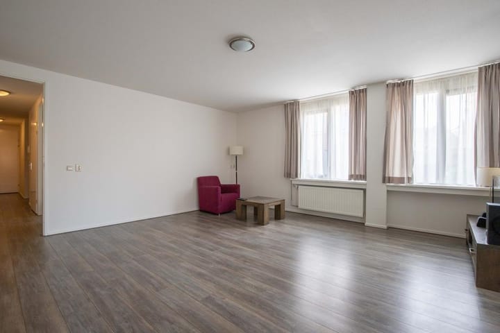 Photo 5 of Blauwstraat 7