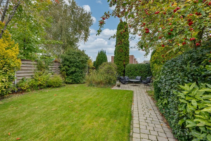 Foto 30 van Veldweg 14