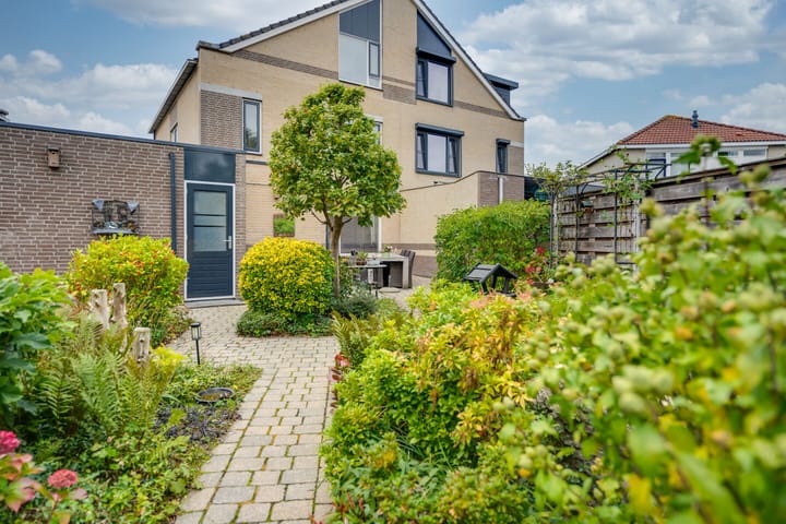 Foto 33 van Veldweg 14