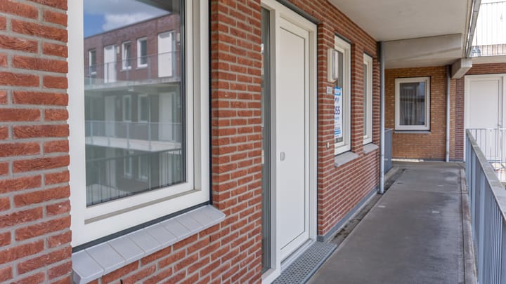 Foto 2 van Middenweg 245-Z