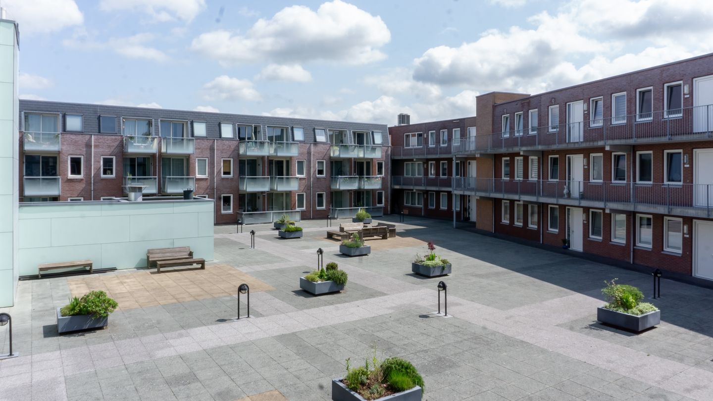 Foto 4 van Middenweg 245-Z