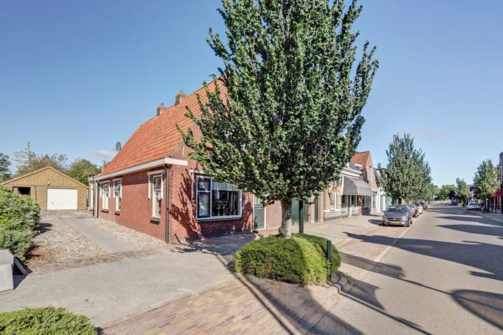 Foto 3 van Warmoesstraat 38