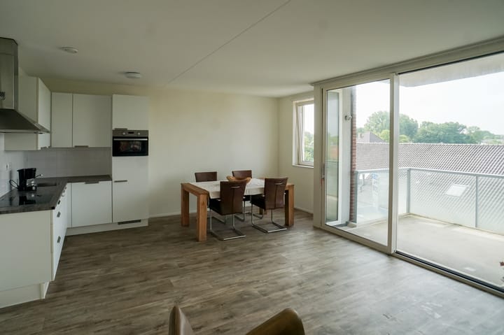 Foto 8 van Middenweg 245-Z