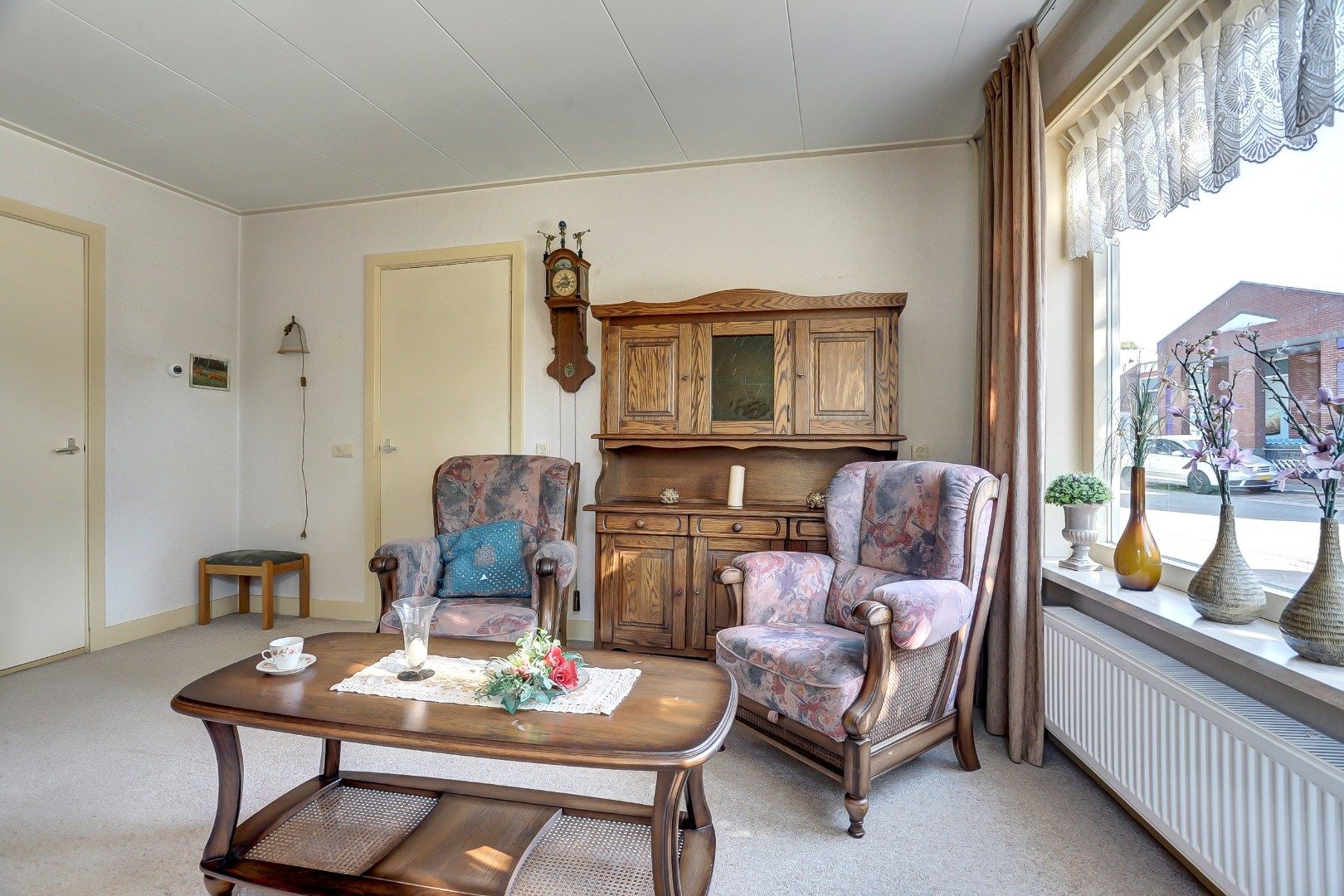 Photo 9 of Warmoesstraat 38