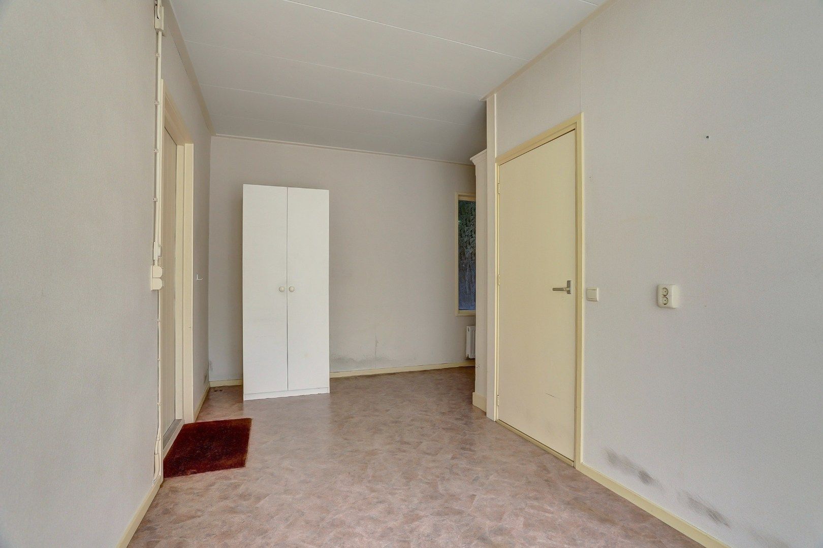 Photo 18 of Warmoesstraat 38