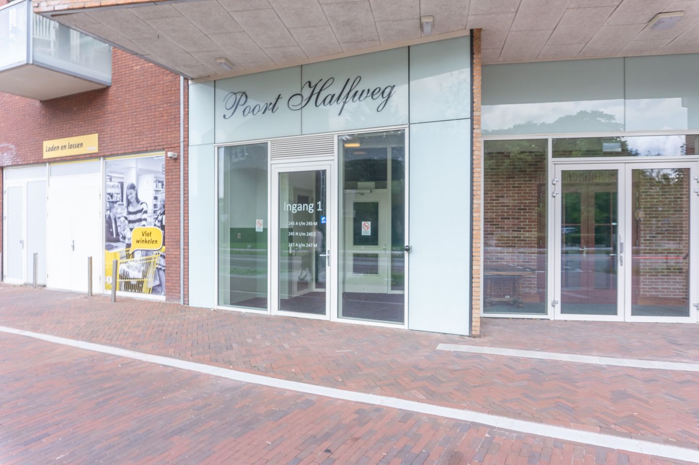 Foto 34 van Middenweg 245-Z