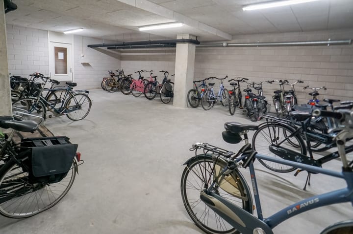 Foto 40 van Middenweg 245-Z